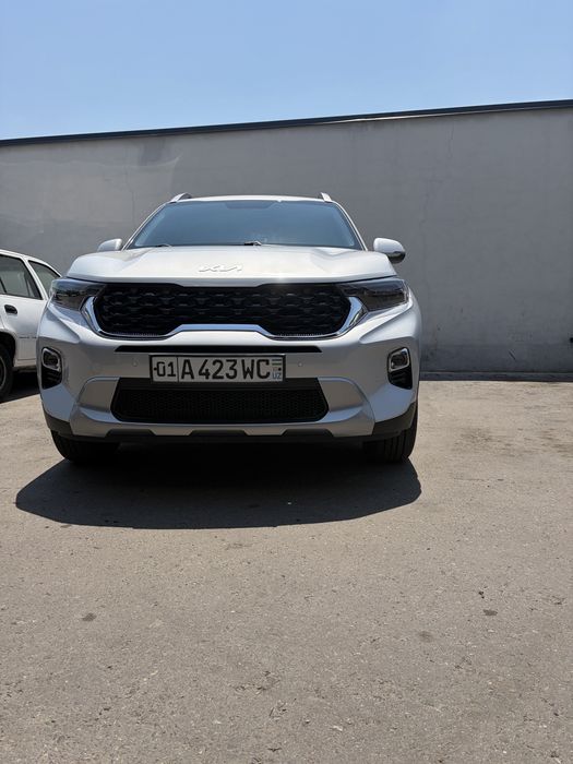 Kia sonet prestige 2024
