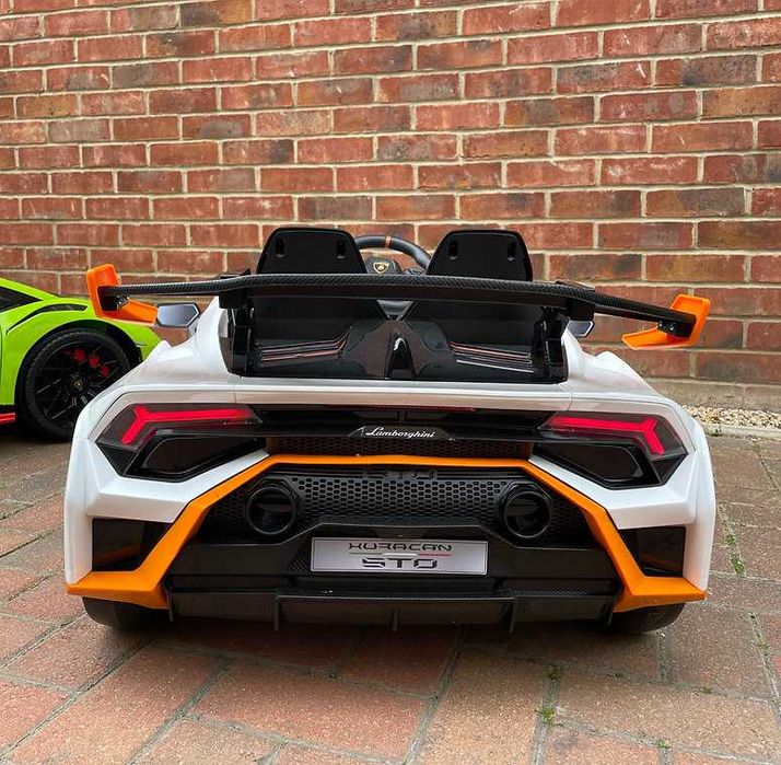 Masinuta electrica pt. copii Lamborghini Huracan STO 12V 2x40W White