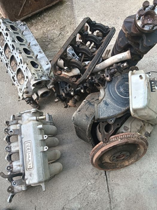 Галлант 1.8 запчасти