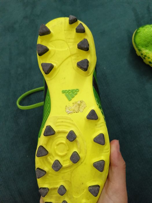 Ghete cu crampoane pentru fotbal 36
