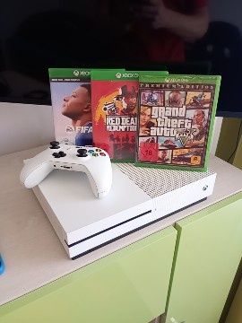Vand Xbox one S +maneta+jocuri