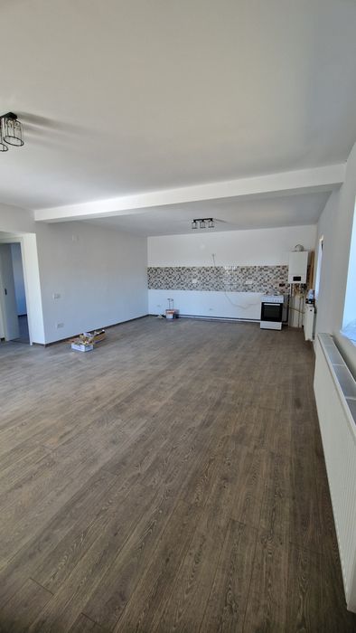 Casa de vânzare la gata