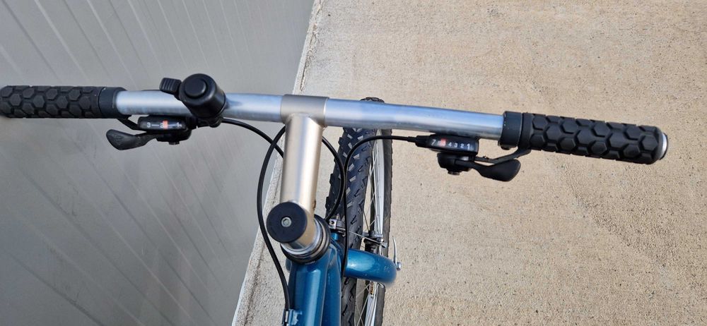 Алуминиев велосипед CANNONDALE колело 26"