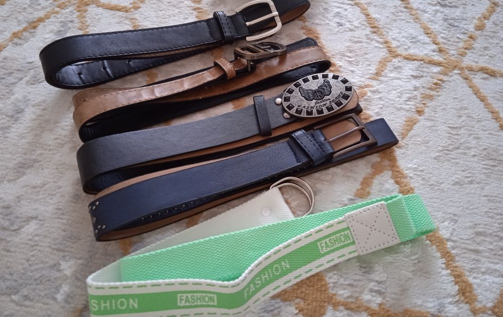 Продам Ремни женские