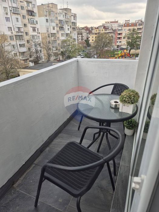 Тристаен тухлен апартамент Базар Левски, РН