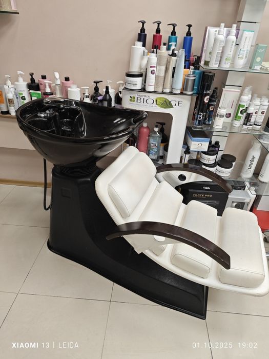 Извивна колона  в отлично състояние