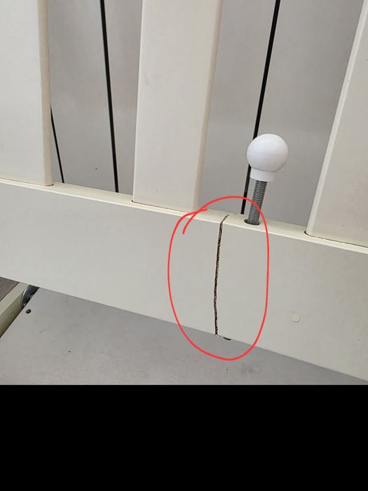 Кровать детская с комодом