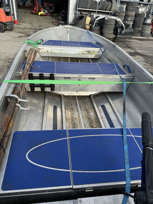 Barca aluminiu Linder 400 Sportsman cu peridoc