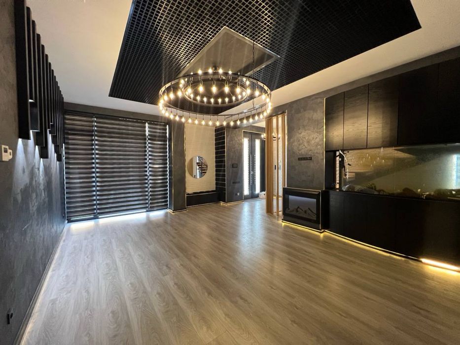 Срочно сдаётся в аренду отдельно стоящее 3 этажное сдание 550 м2