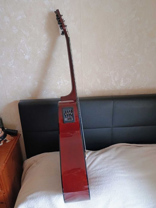 Електро акустична китара--STAGG-