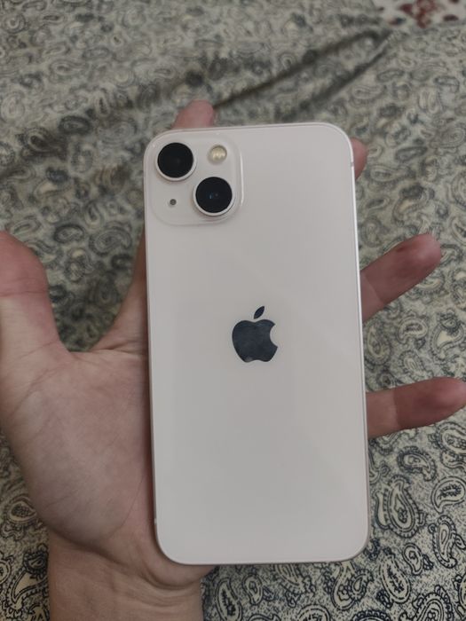 iPhone 13  без ремонт