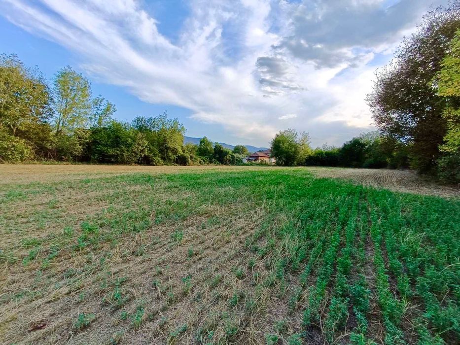 Продава се Парцел в с. Къпиново, Област Велико Търново - 1870 кв.м за 6 €/кв.м - Снимка #1