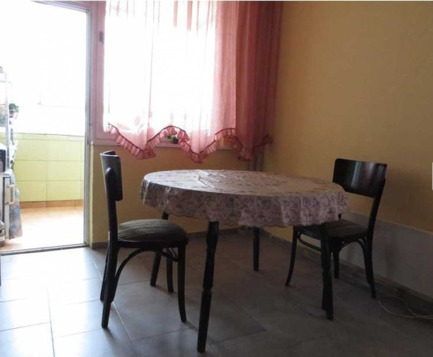 Тристаен апартамент в Зона Б - 5