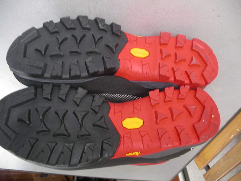 Алпииски - височинни обувки GARMONT номер 42