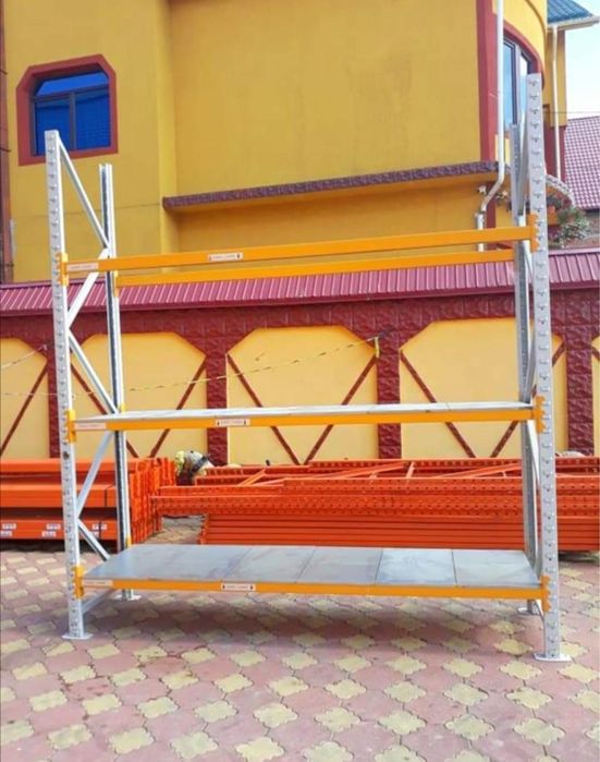 Rafturi metalice profesionale