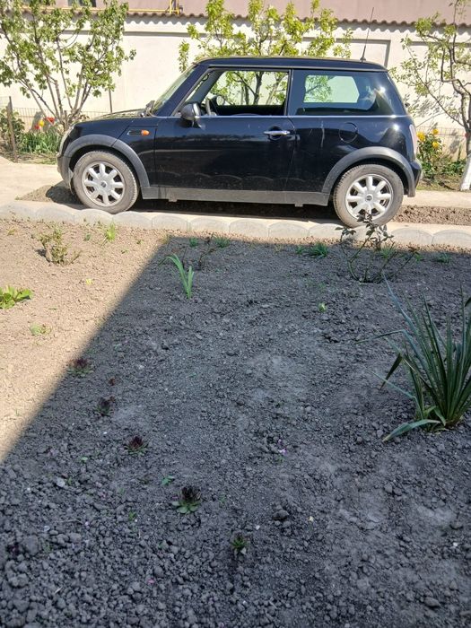 Vând mini one r50