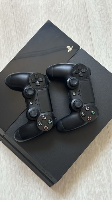 Sony PlayStation 4