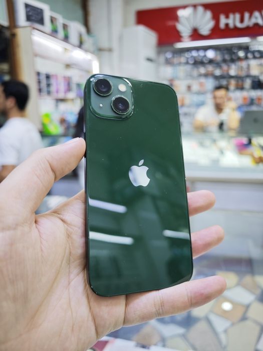 iPhone 13 128 green
