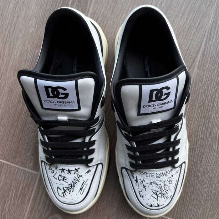 Adidași originali Dolce and Gabbana, în stare bună