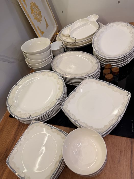 Продам посуду в хорошем состоянии