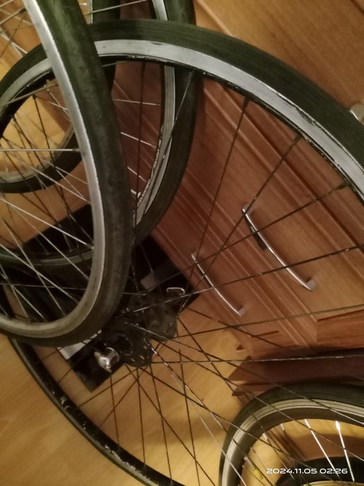 Продам колеса ХВЗ, старт шоссе, трековые.