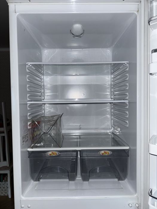 Холодильник продам