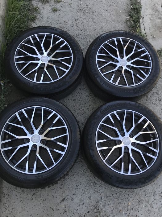 Kia Sonet Malibu Hyundai