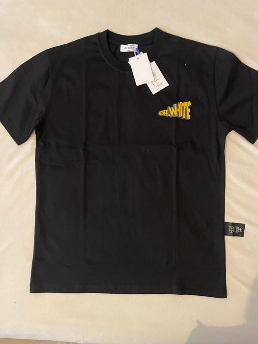 Off-white тениска.Налични размери S,M,L,Xl,2Xl