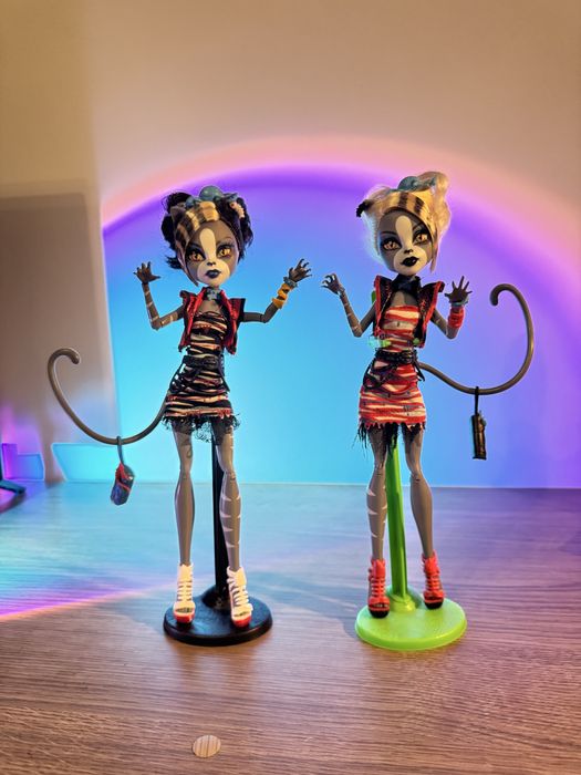Papusi Monster High Meowlody si Purrsephone stare foarte buna