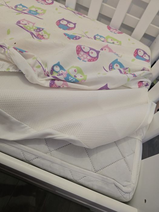 Patut copii cu saltea de bambus si baldachin+suport