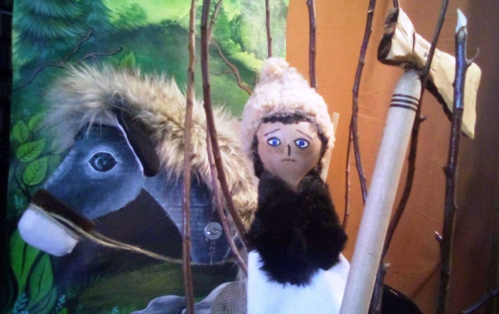 Театрален декор и кукли-герои