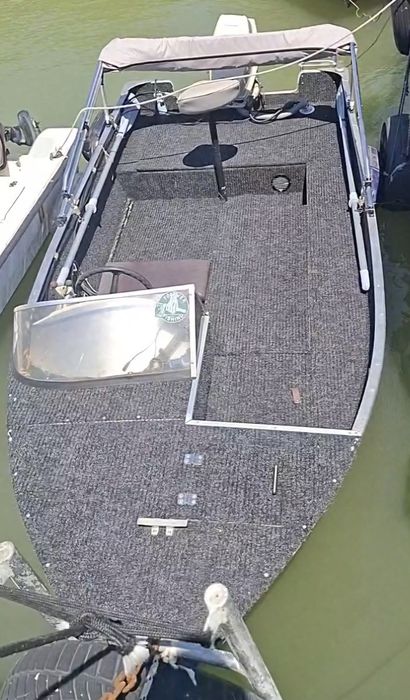 Barca Canadian 440P Aluminiu, Motor 25 CP + piese, Sonar Humminbird, Biminitop