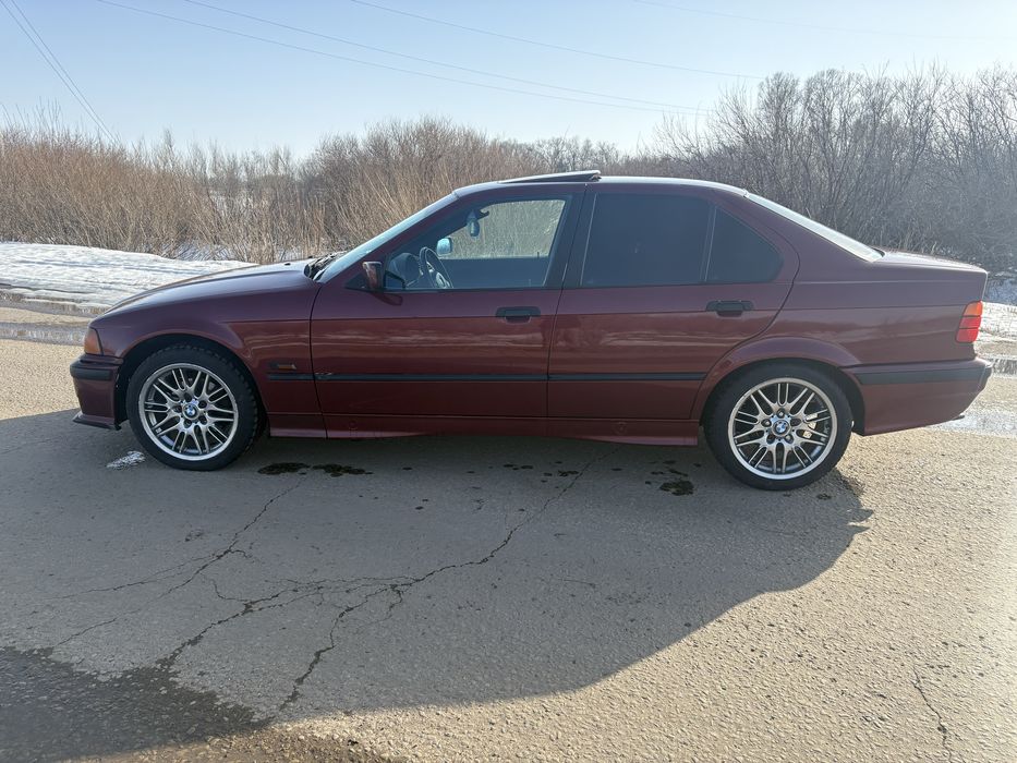 BMW e36 1.8 механика