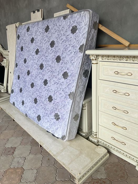 Спальный гарнитур Дубайское качество