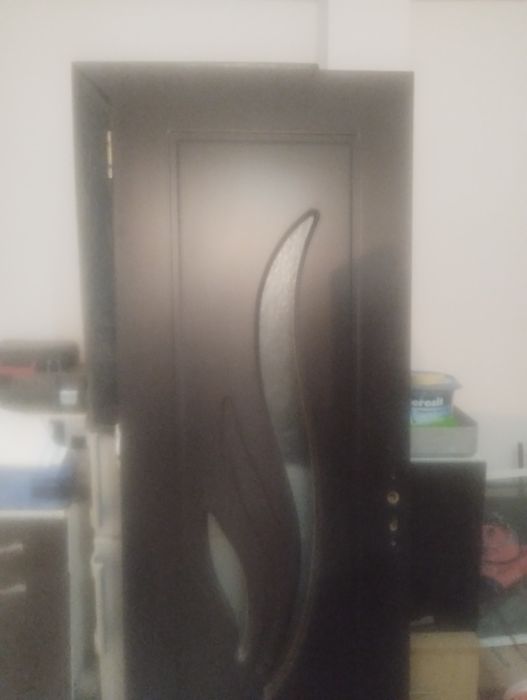 Vand 1 foaie de usa wenge cu toc si fara clanta, 50 lei