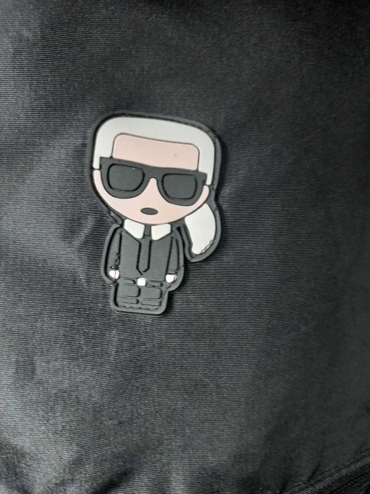 Яке Karl Lagerfeld
