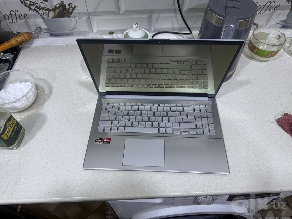 Asus Vivibook Go E1504FA
