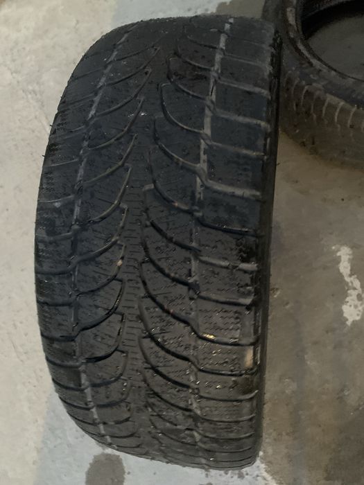 Cauciucuri Bridgestone Iarna