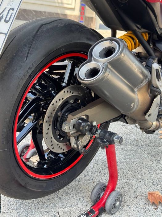 Ducati Monster 821