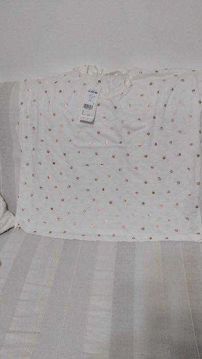 Нова дамска блуза  с паднало рамо размер 54