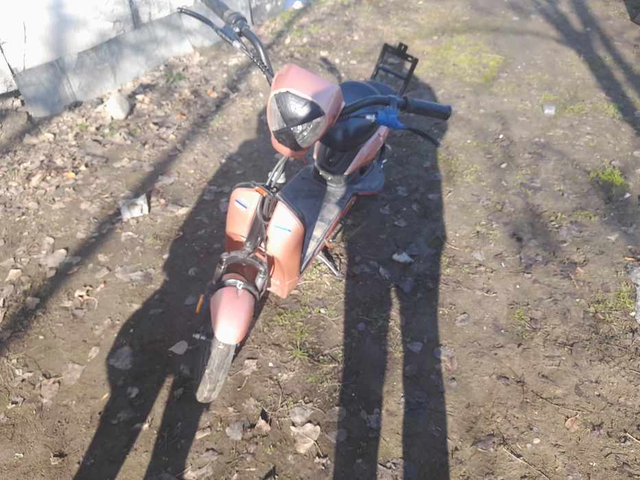 Скутер СК 8 сатмын