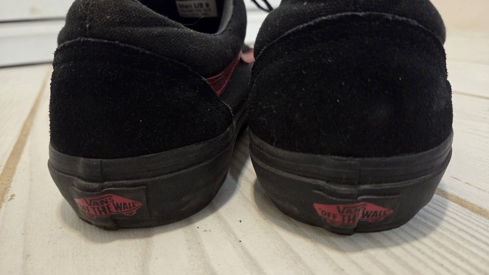 Кожени кецове Vans