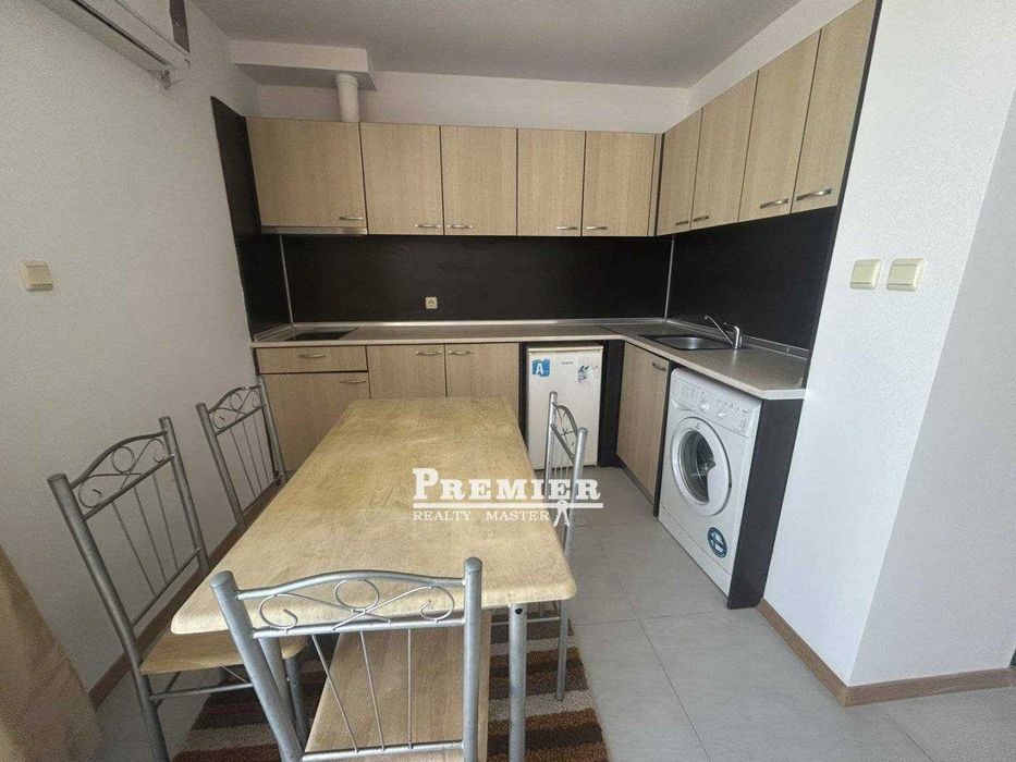 Продава се Двустаен апартамент в к.к. Слънчев бряг - 56 кв.м за 574 €/кв.м - Снимка #2