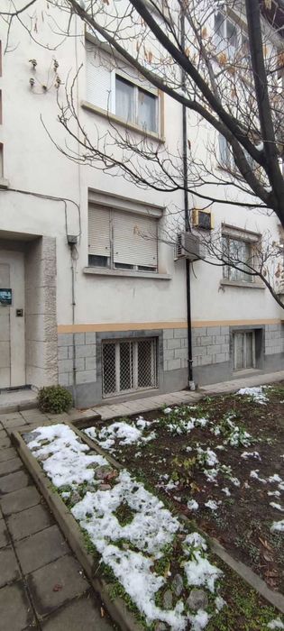 Дава се под наем Многостаен апартамент в Асеновград - 101 кв.м за 149620.74 € - Снимка #13