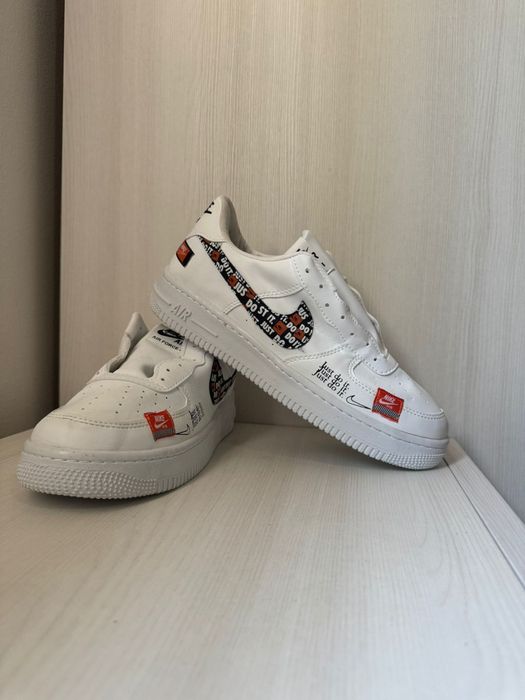 Tenesi bărbătești