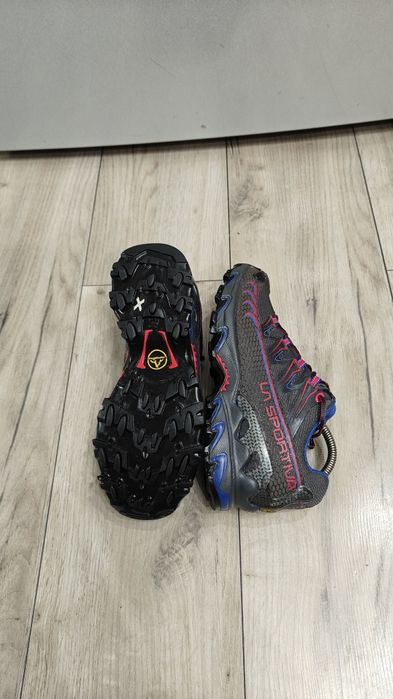 La Sportiva Nr 39.5
