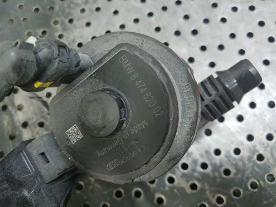 pompa auxiliara apa 2.0 d bmw x3 g01  847482002