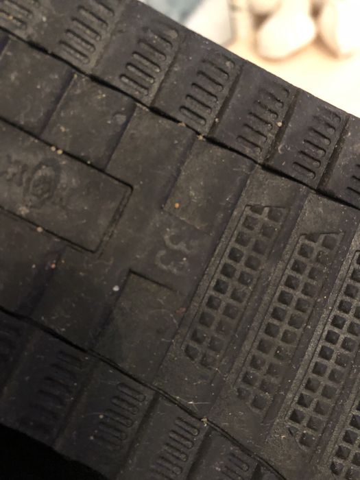 Уги черные на мальчика