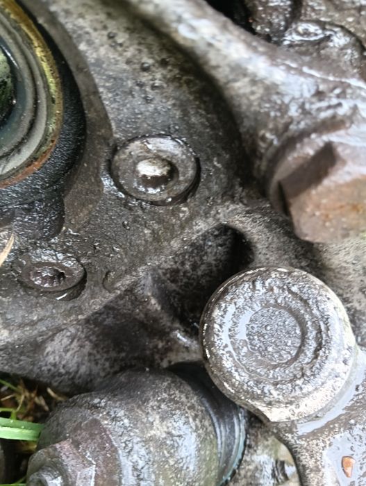 Fuzeta dreapta fata audi A4 b8 gaura alungita