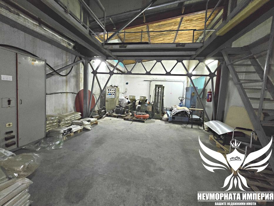 Дава се под наем Склад в Асеновград - 3040 кв.м за 427916.01 € - Снимка #21